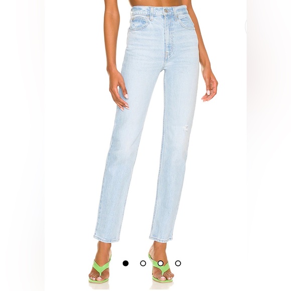 Levi’s High Rise Straight Light Wash - Picture 2 of 7